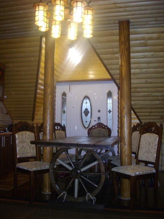 Sadyba Gostynniy Dvir Izki Exterior foto