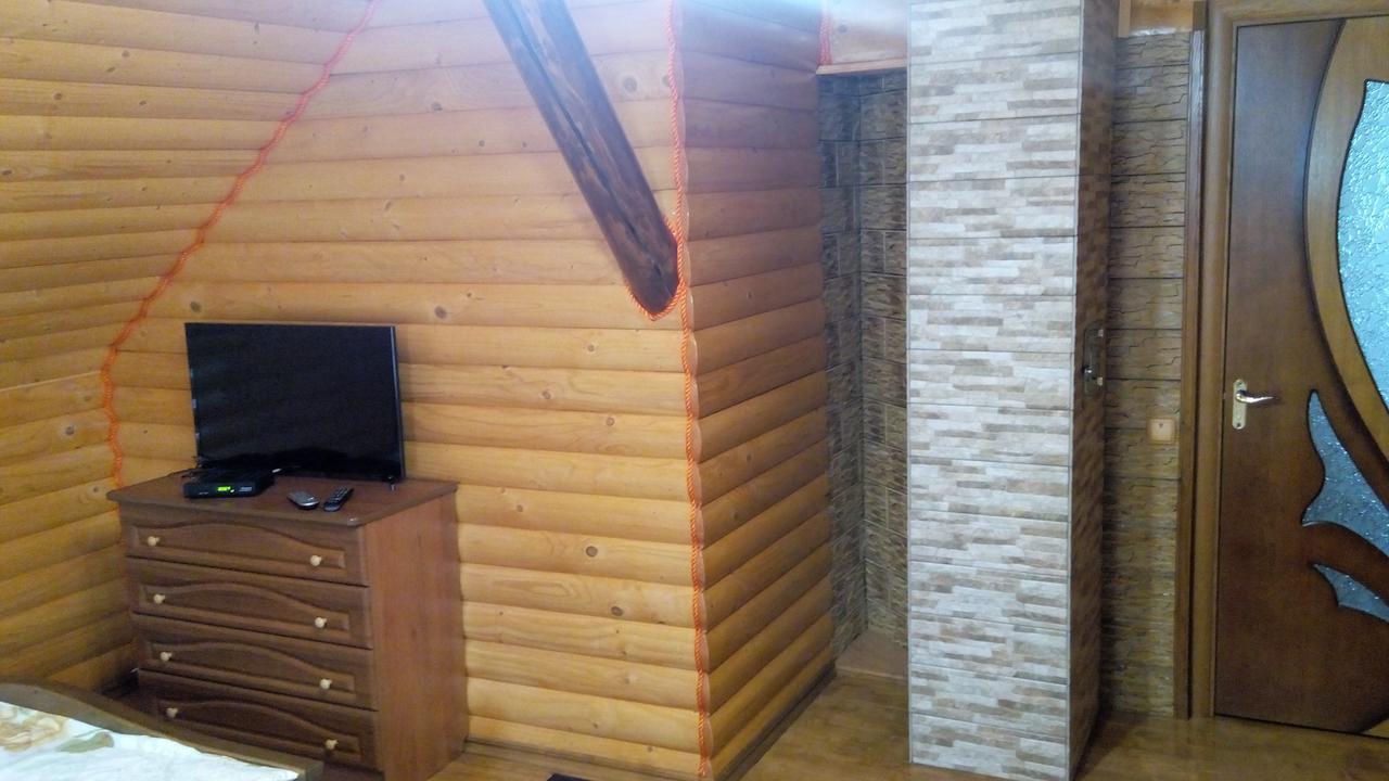 Sadyba Gostynniy Dvir Izki Exterior foto