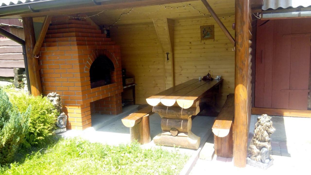 Sadyba Gostynniy Dvir Izki Exterior foto
